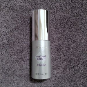 Skin Medica Instant Bright eye cream